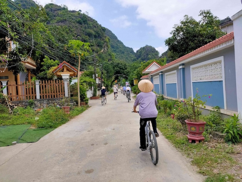 ハノイ近郊の学生旅行スポット