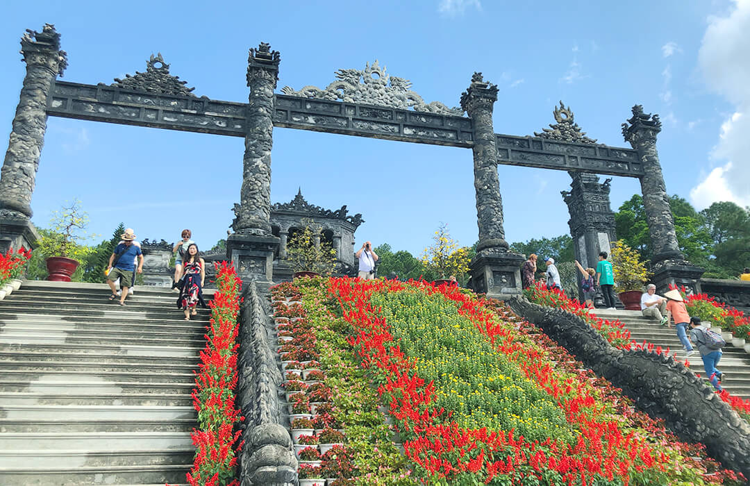 カイディン帝廟遺跡 Khai Dinh Tomb